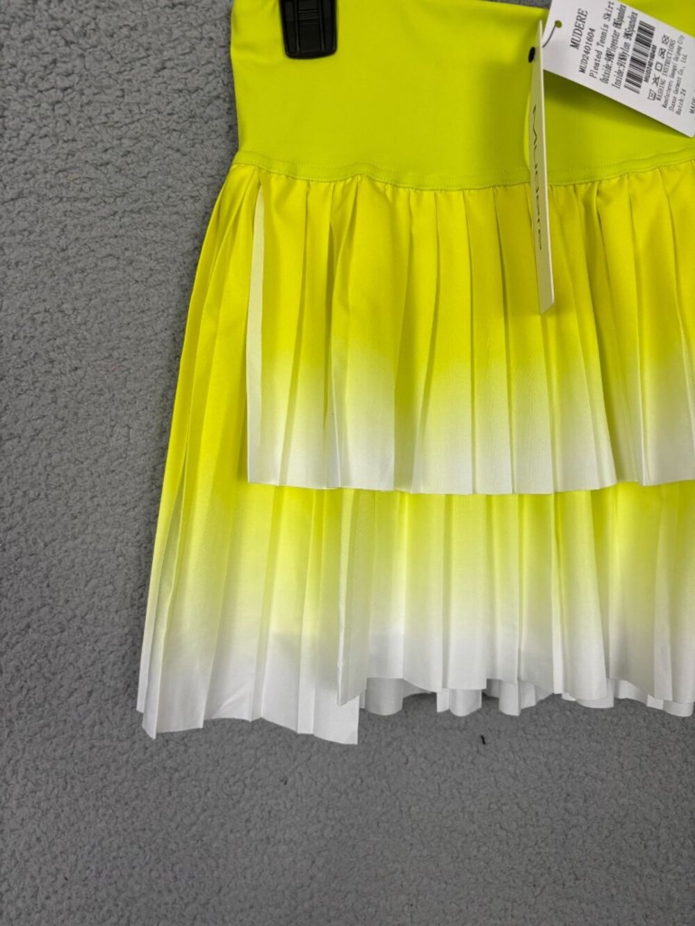 Mudere Women's Tennis/ Golf Skort Pleated Layered Yellow Ombre Size Med NWT's. - Picture 2 of 8